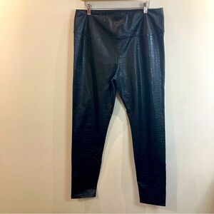 7 FOR ALL MANKIND Sz XL Embossed Snakeskin  Pull On Vegan Leather Leggings